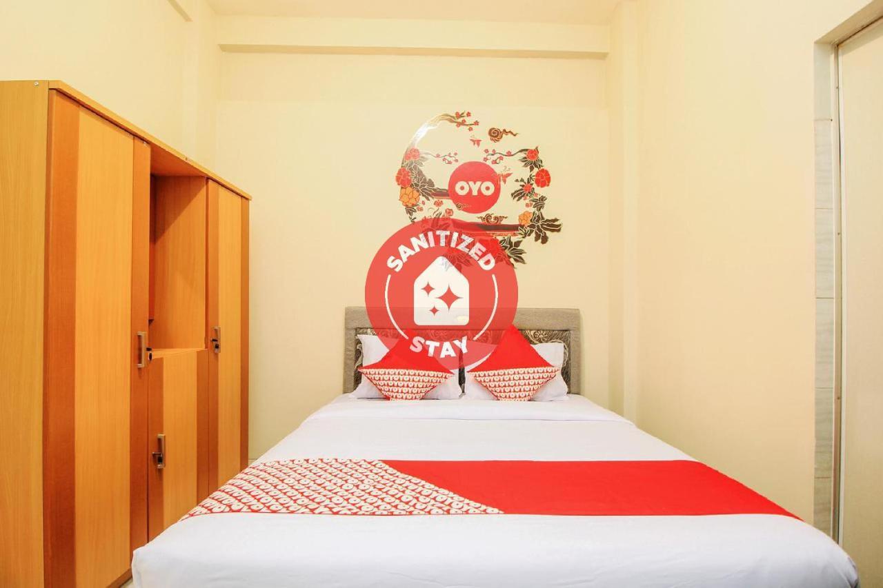 OYO 168 K-15 Residence Surabaya Exterior foto